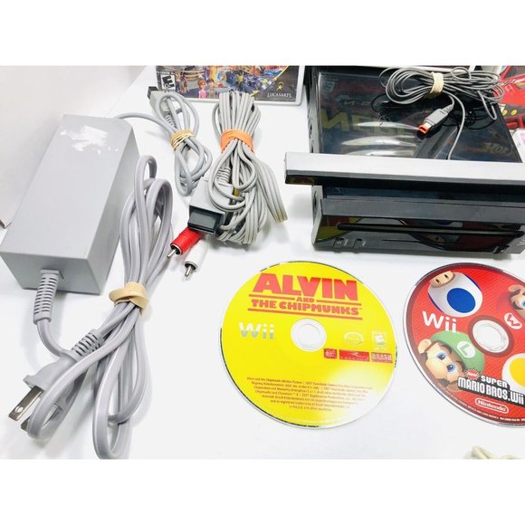 Nintendo Wii Bundle- 6 Games • Controller • Cables & Sensor ( Tested & Cleaned ) - Picture 6 of 10